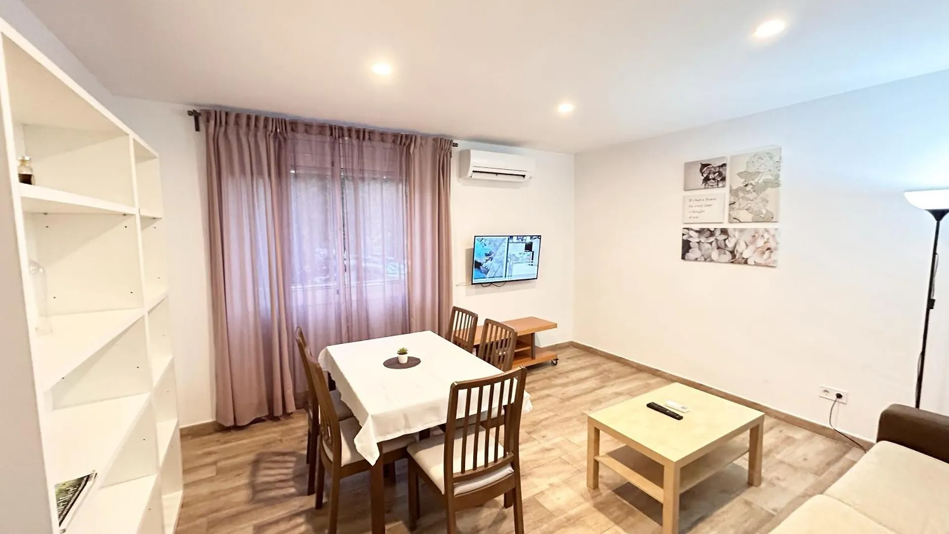 Josep Tarradellas Entire Apartment Sabadell Spain